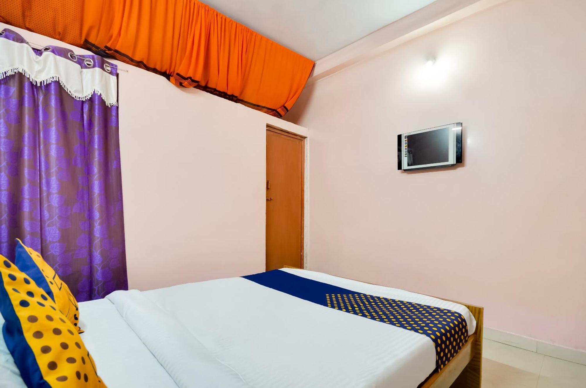 Hotel O Sri Murugan Lodge Kójamputtúr Exteriér fotografie
